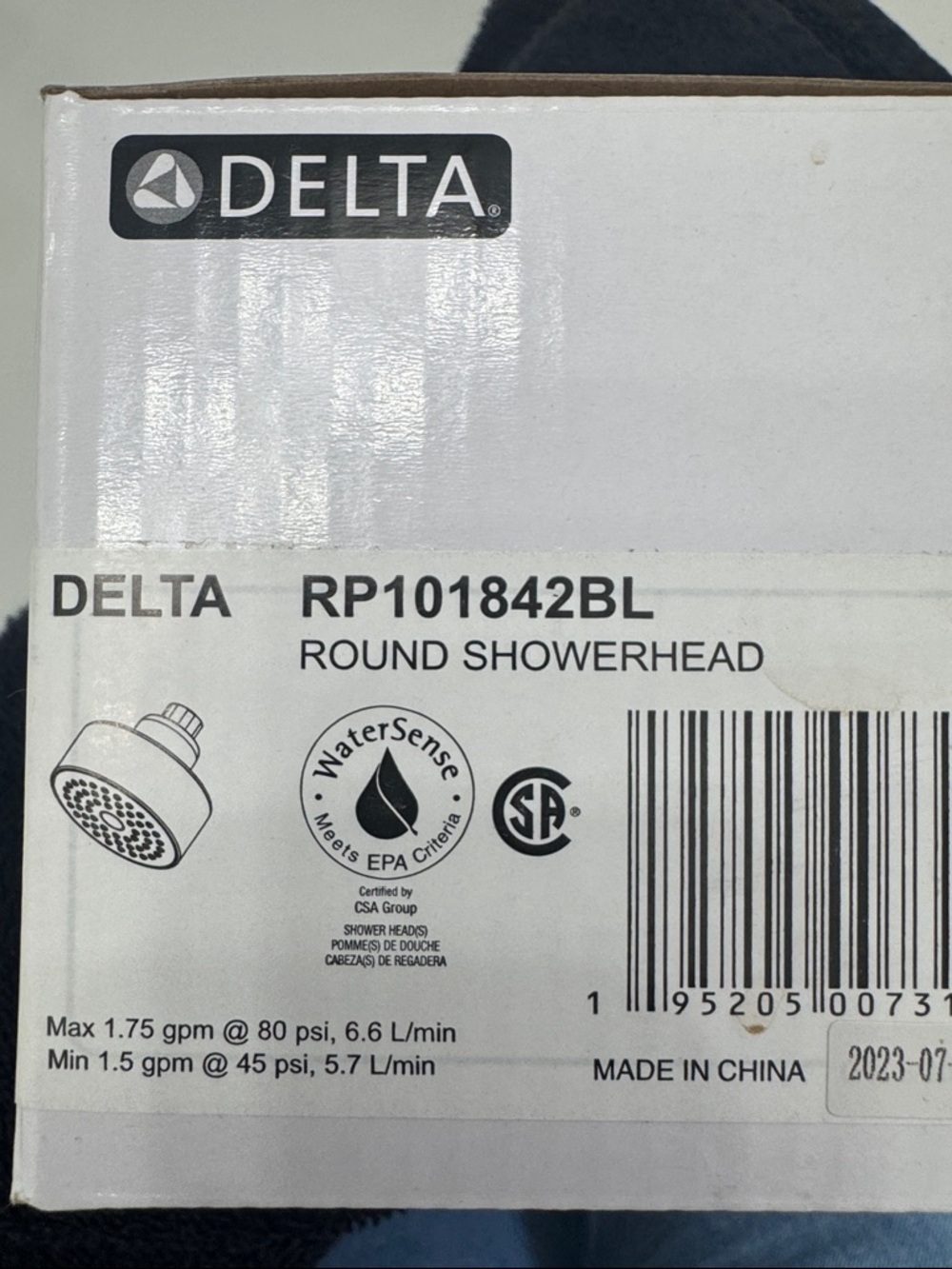 New! Delta showerhead, black